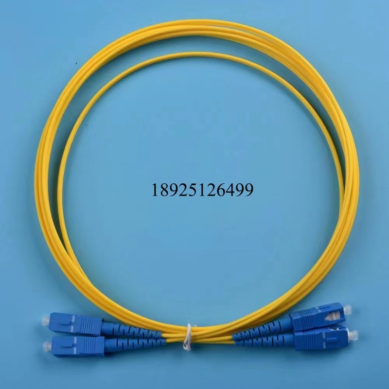 تولید کننده با کیفیت بالا وصله سیم فیبر نوری مستقیم انواع رابط SC/LC، محدوده طول 1.5-30 متر LSZH