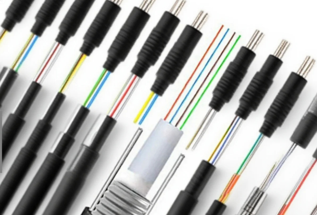کابل شبکه LAN با روکش 24AWG، بادوام، ساختار 4 زوج به هم تابیده، نوع سیم STP / UTP